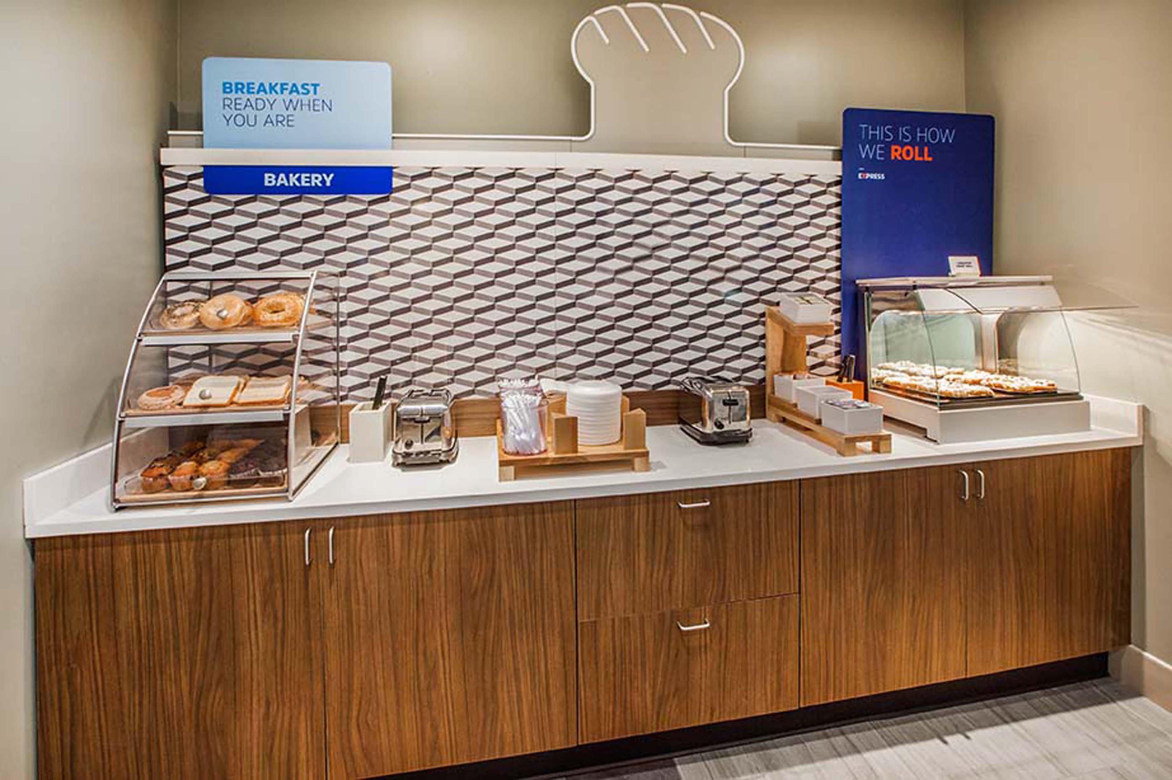 Holiday Inn Express Morgantown By Ihg Exteriör bild